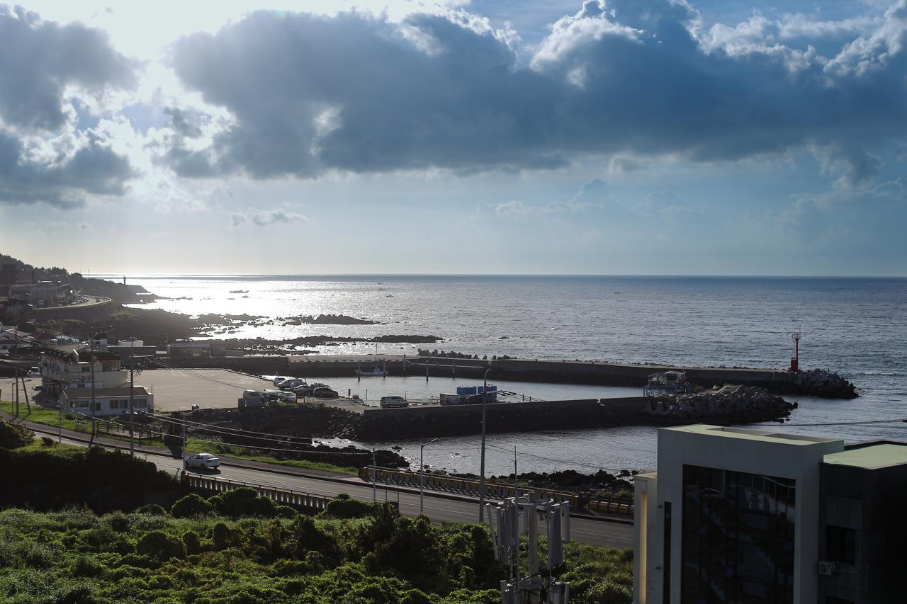 Viewtower Resort Jeju Exterior photo